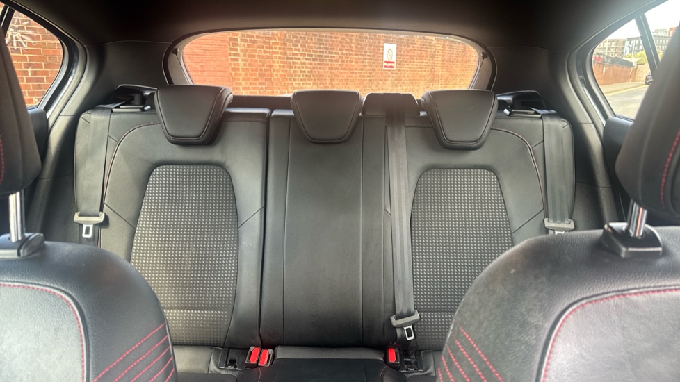 Ford Focus 1.5 EcoBoost 182 ST-Line X 5dr Petrol Hatchback - Image 15