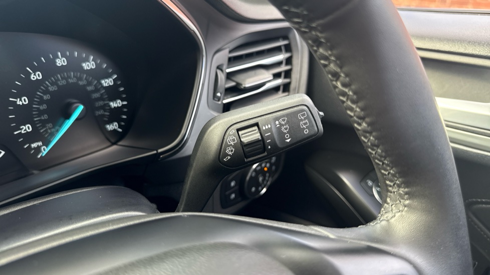 Ford Focus 1.0 EcoBoost Hybrid mHEV Titanium 5dr Auto Petrol Hatchback - Image 35