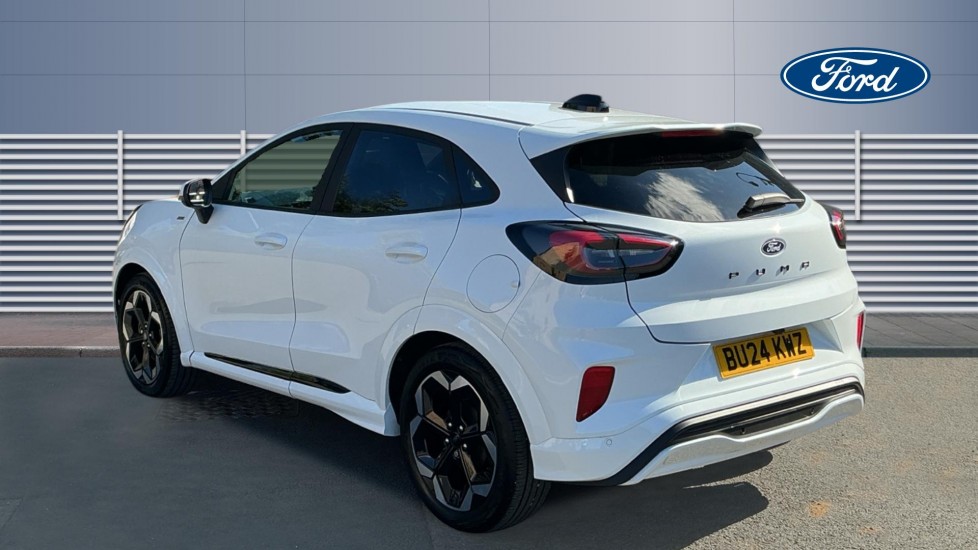 Ford Puma 1.0 EcoBoost Hybrid mHEV ST-Line X 5dr Petrol Hatchback - Image 2