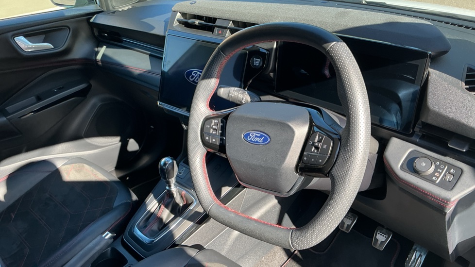 Ford Puma 1.0 EcoBoost Hybrid mHEV ST-Line X 5dr Petrol Hatchback - Image 11