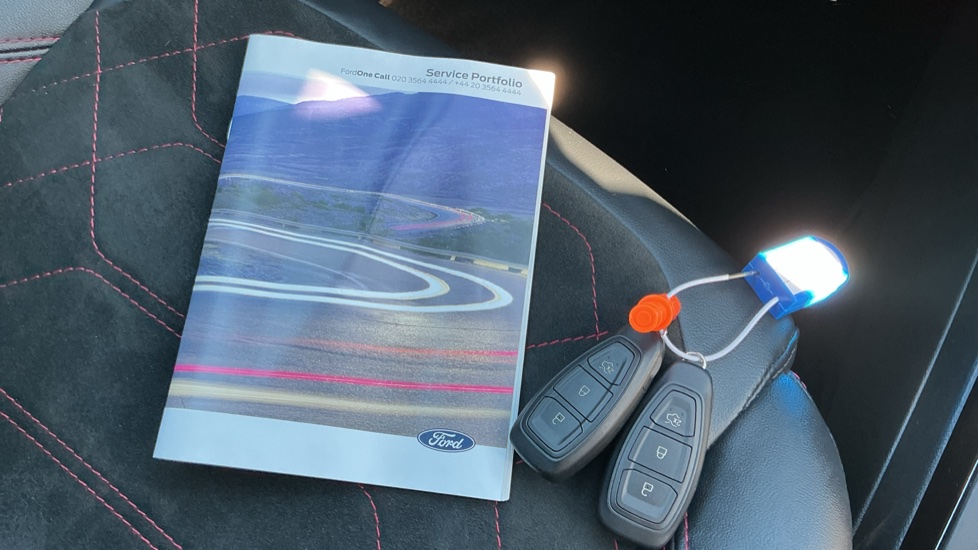 Ford Puma 1.0 EcoBoost Hybrid mHEV ST-Line X 5dr Petrol Hatchback - Image 19