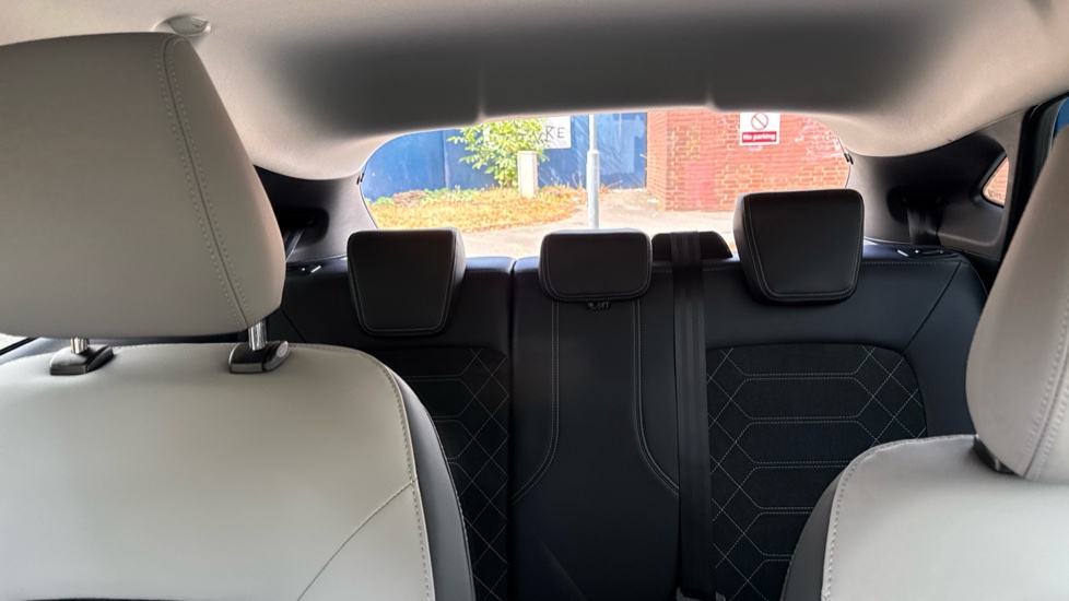 Ford Puma 124kW Premium 47kWh 5dr Auto Electric Hatchback - Image 15