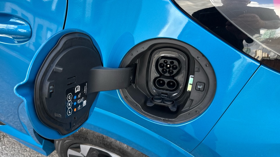 Ford Puma 124kW Premium 47kWh 5dr Auto Electric Hatchback - Image 29