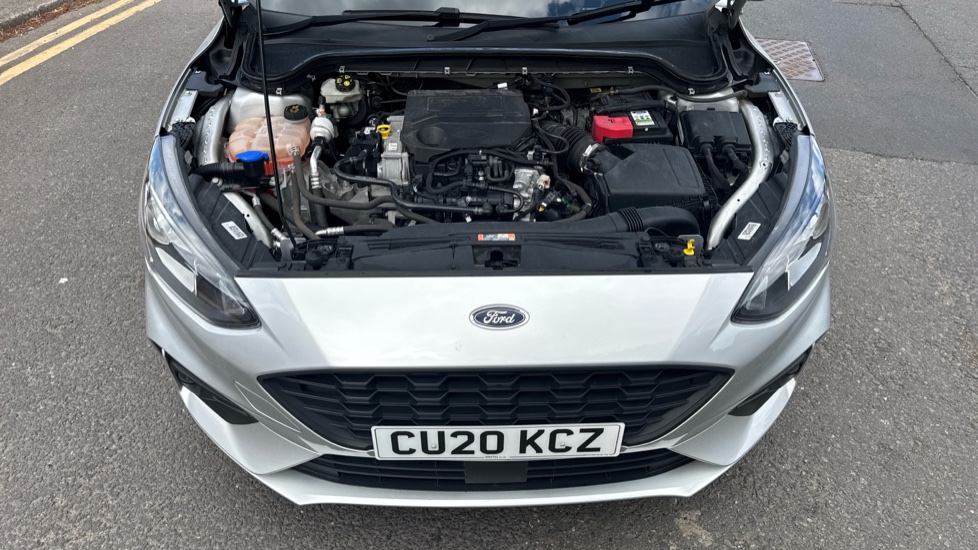 Ford Focus 1.0 EcoBoost 125 ST-Line 5dr Petrol Hatchback - Image 8