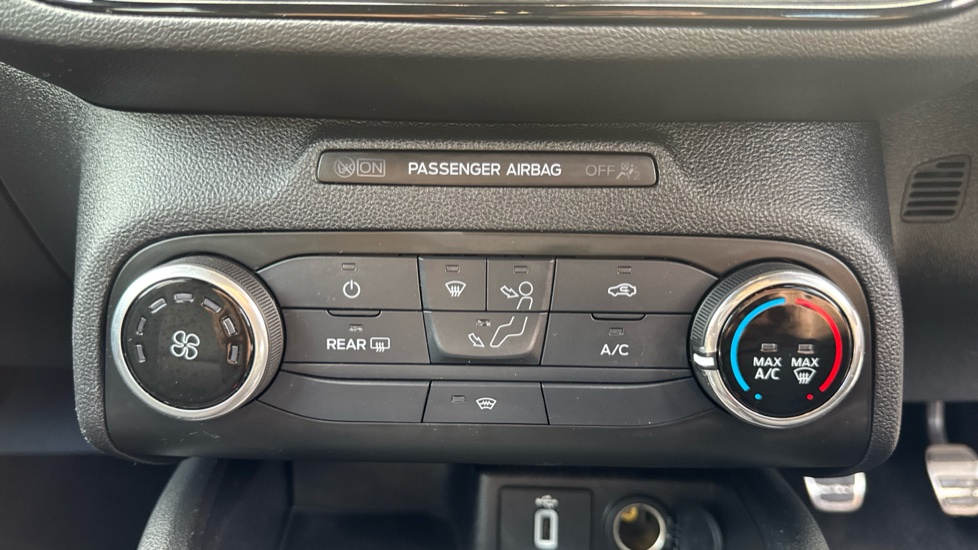 Ford Focus 1.0 EcoBoost 125 ST-Line 5dr Petrol Hatchback - Image 27