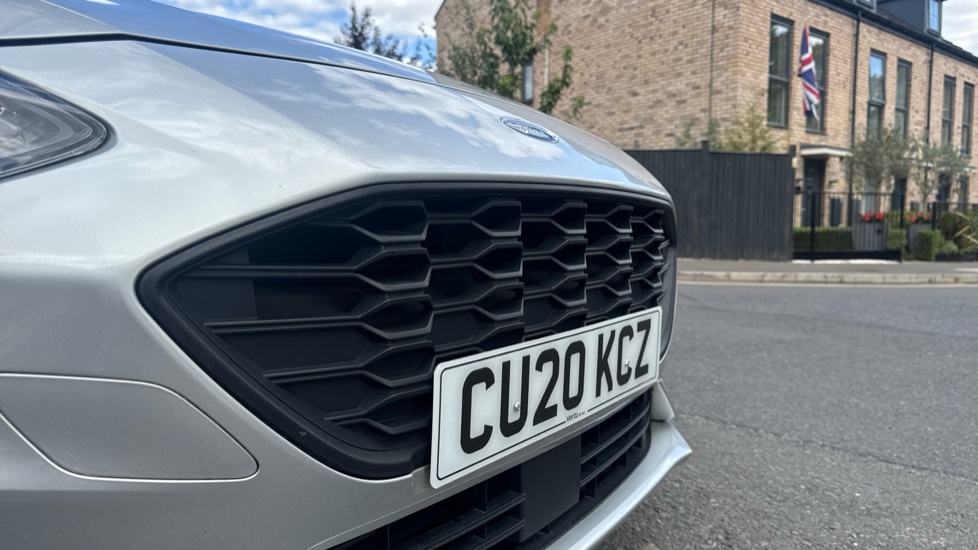 Ford Focus 1.0 EcoBoost 125 ST-Line 5dr Petrol Hatchback - Image 39