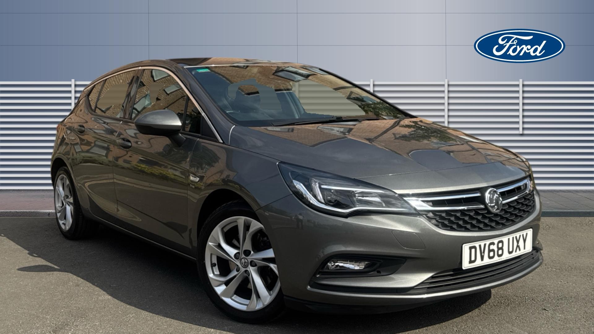 Vauxhall Astra listing photo