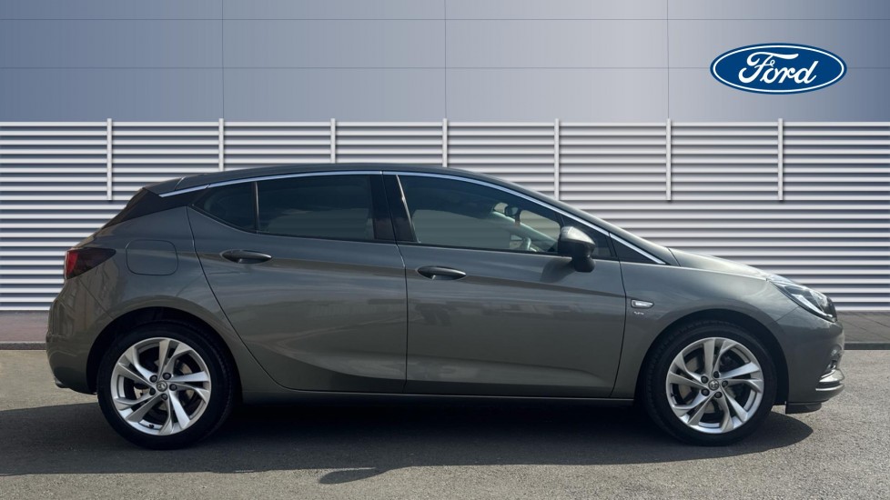 Vauxhall Astra 1.6T 16V 200 SRi Nav 5dr Petrol Hatchback - Image 5