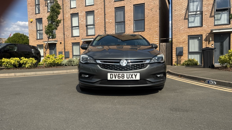 Vauxhall Astra 1.6T 16V 200 SRi Nav 5dr Petrol Hatchback - Image 37