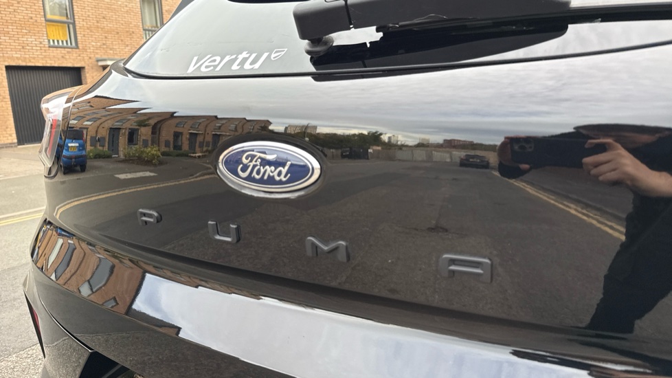 Ford Puma 1.0 EcoBoost Hybrid mHEV 155 ST-Line X 5dr Petrol Hatchback - Image 41