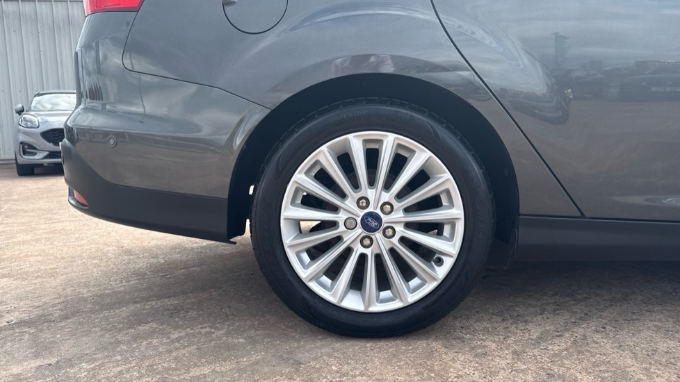 Ford Focus 1.5 TDCi 120 Titanium X 5dr Diesel Estate - Image 7