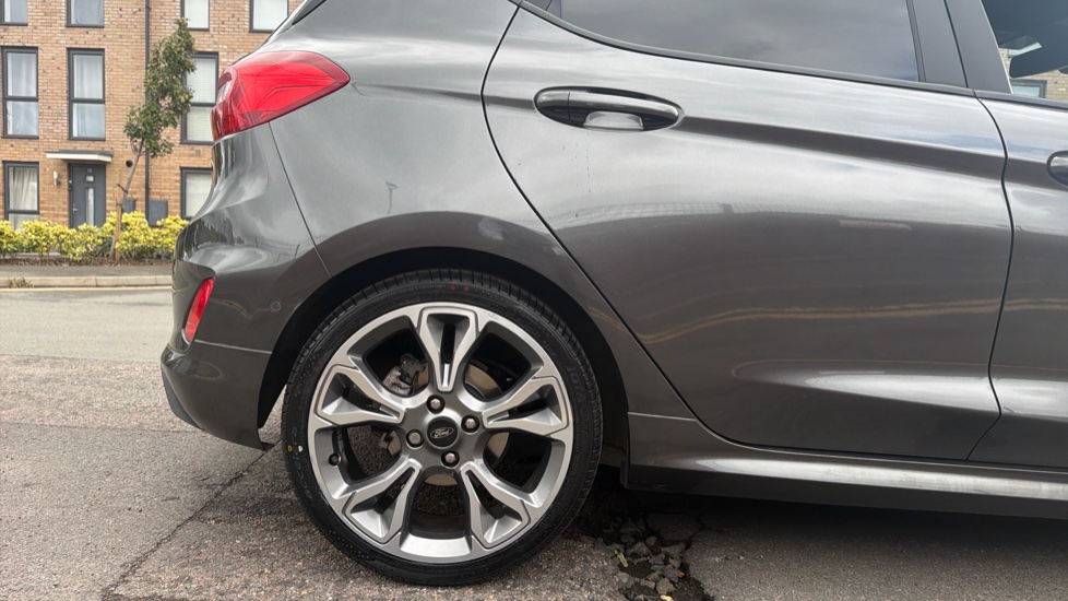 Ford Fiesta 1.0 EcoBoost Hybrid mHEV 155 ST-Line X Edition 5dr Petrol Hatchback - Image 7