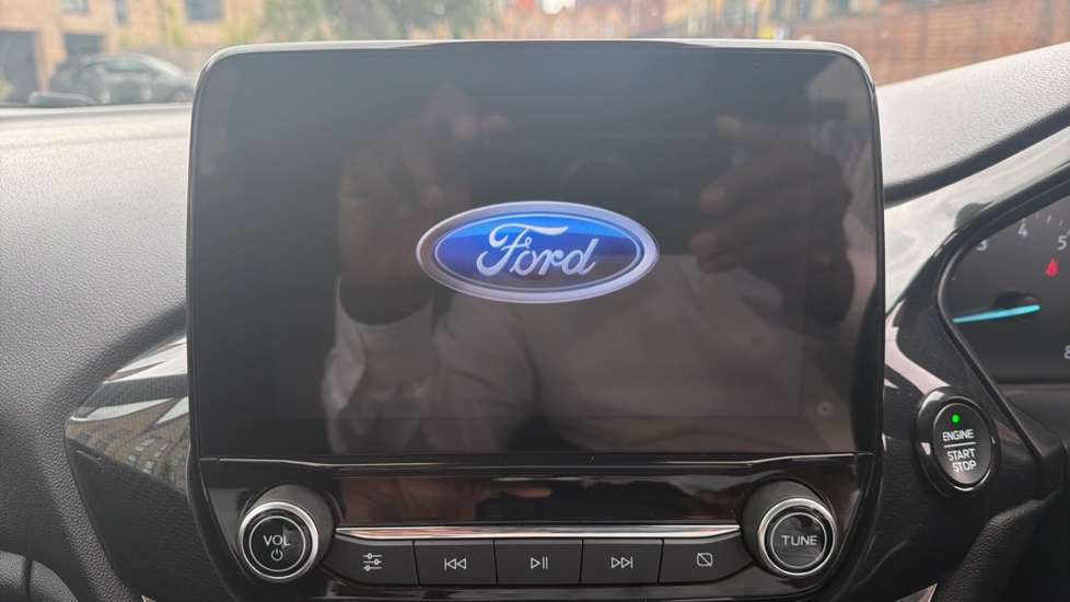 Ford Fiesta 1.0 EcoBoost Hybrid mHEV 155 ST-Line X Edition 5dr Petrol Hatchback - Image 12