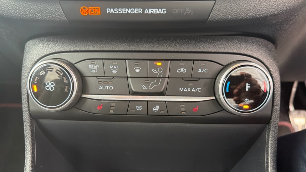Ford Fiesta 1.0 EcoBoost Hybrid mHEV 155 ST-Line X Edition 5dr Petrol Hatchback - Image 22