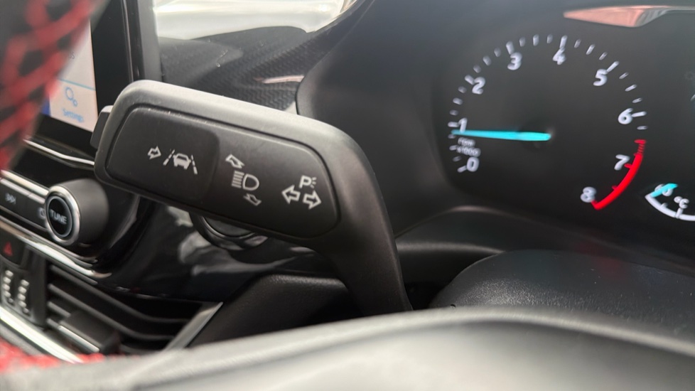 Ford Fiesta 1.0 EcoBoost Hybrid mHEV 155 ST-Line X Edition 5dr Petrol Hatchback - Image 32