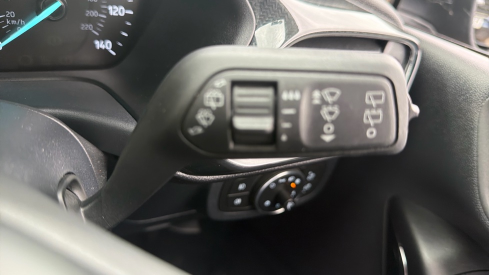 Ford Fiesta 1.0 EcoBoost Hybrid mHEV 155 ST-Line X Edition 5dr Petrol Hatchback - Image 33