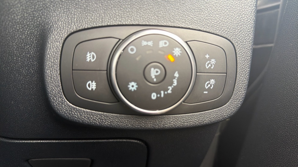 Ford Fiesta 1.0 EcoBoost Hybrid mHEV 155 ST-Line X Edition 5dr Petrol Hatchback - Image 34