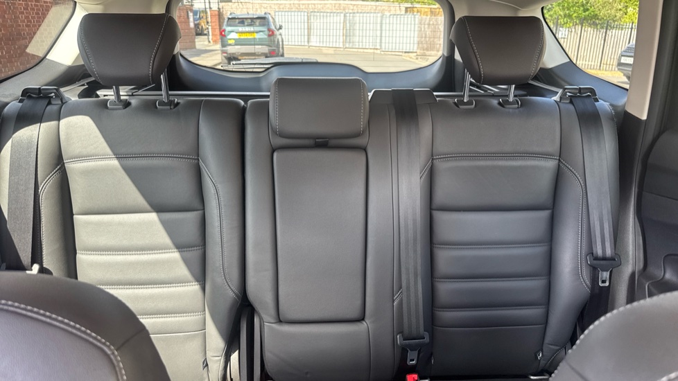 Ford Kuga 2.0 TDCi 180 Titanium X 5dr Auto Diesel Estate - Image 15
