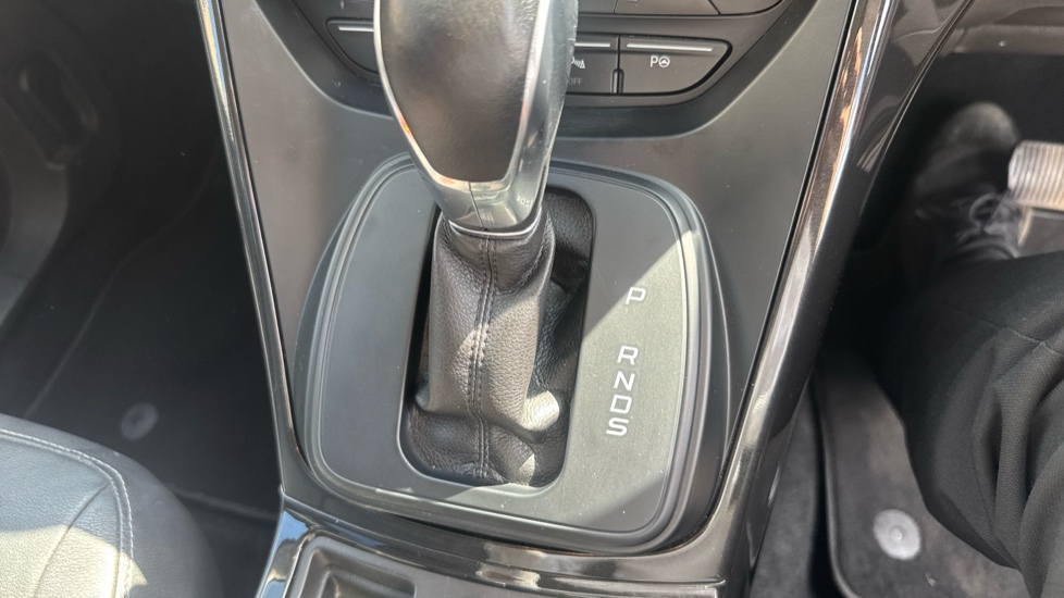 Ford Kuga 2.0 TDCi 180 Titanium X 5dr Auto Diesel Estate - Image 24