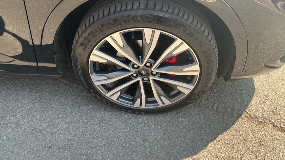 Ford Kuga 2.5 PHEV ST-Line X Edition 5dr CVT Estate - Image 21
