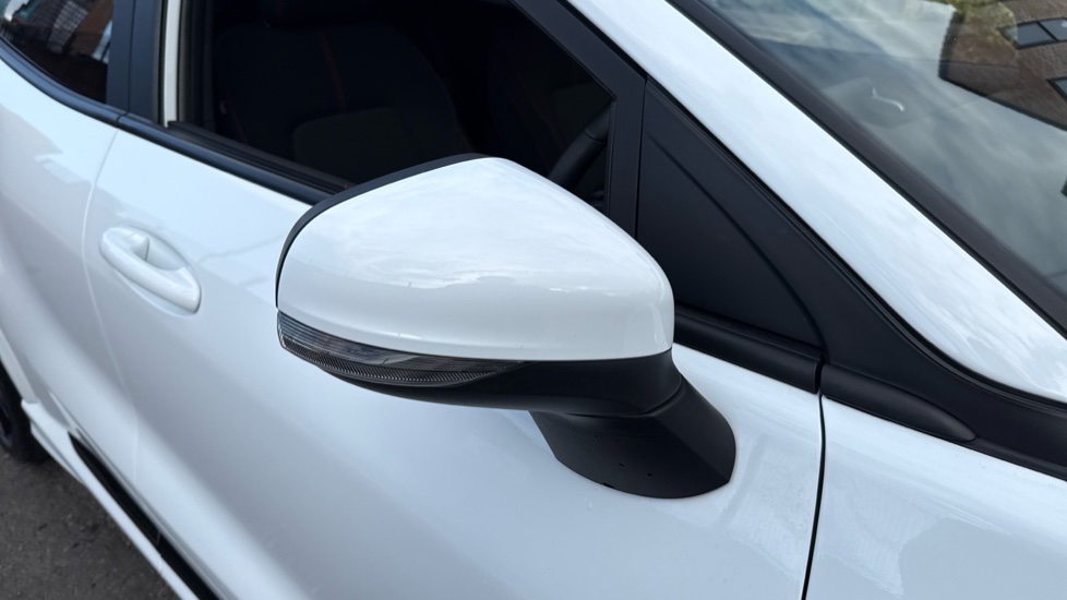 Ford Puma 1.0 EcoBoost Hybrid mHEV ST-Line 5dr DCT Petrol Hatchback - Image 44