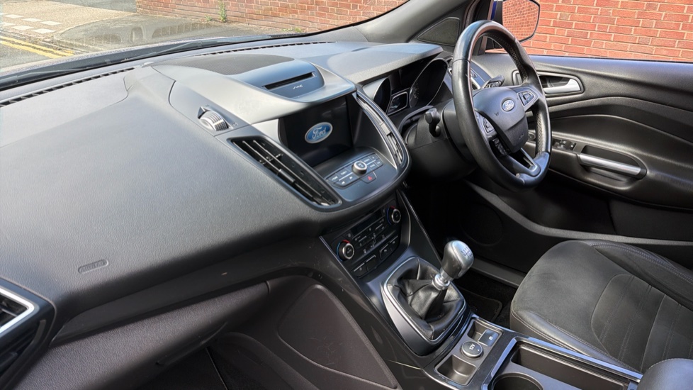 Ford Kuga 1.5 TDCi ST-Line 5dr 2WD Diesel Estate - Image 9