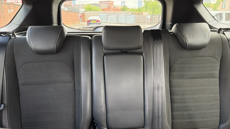 Ford Kuga 1.5 TDCi ST-Line 5dr 2WD Diesel Estate - Image 15