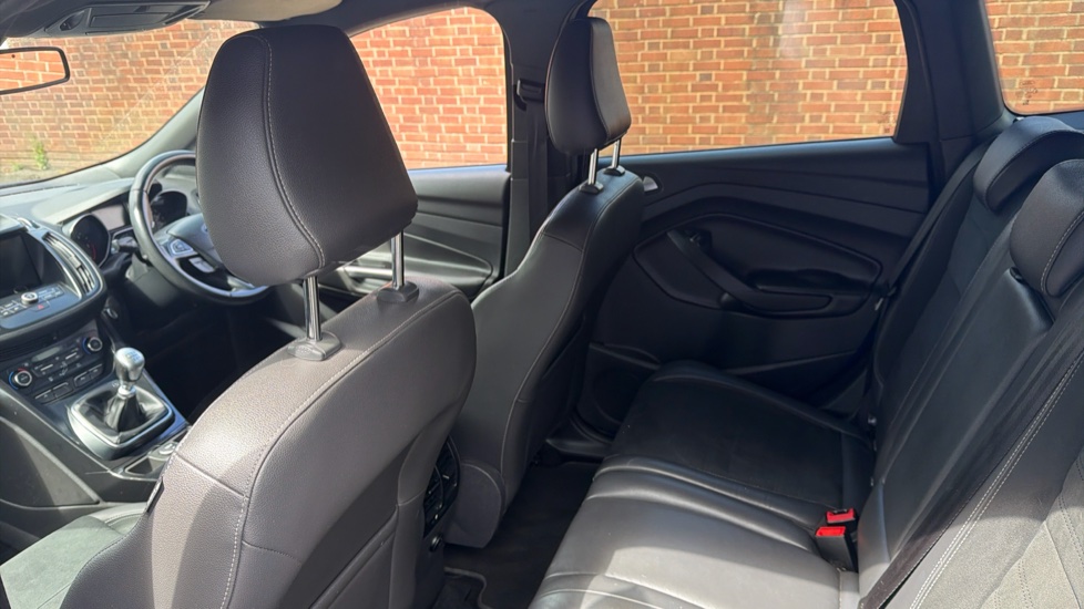 Ford Kuga 1.5 TDCi ST-Line 5dr 2WD Diesel Estate - Image 16