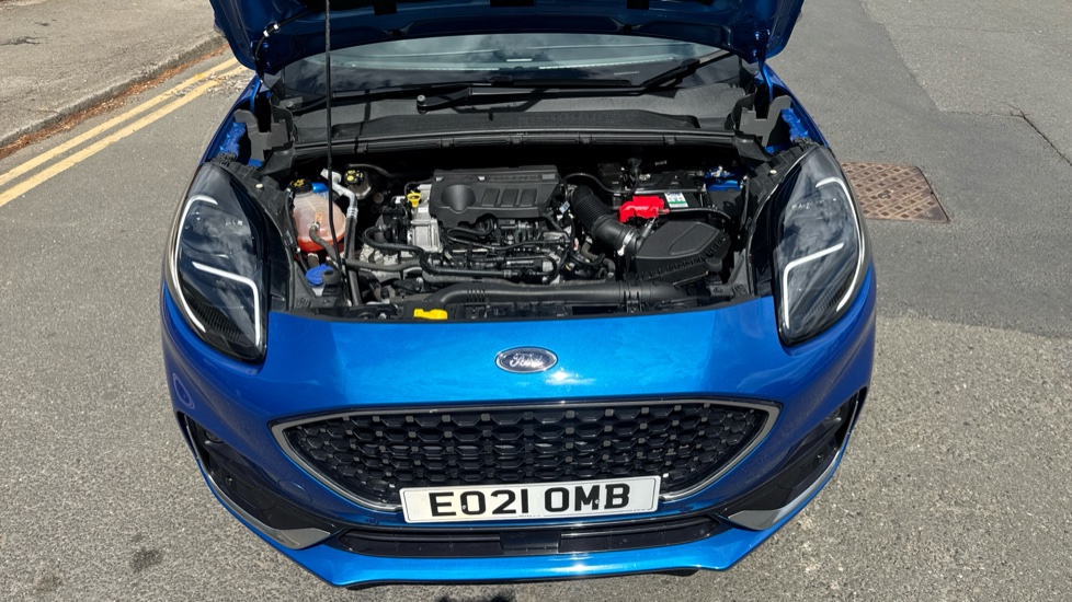 Ford Puma 1.0 EcoBoost Hybrid mHEV ST-Line Vignale 5dr Petrol Hatchback - Image 8