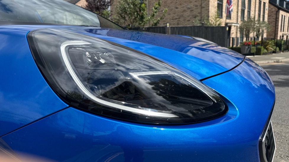 Ford Puma 1.0 EcoBoost Hybrid mHEV ST-Line Vignale 5dr Petrol Hatchback - Image 36