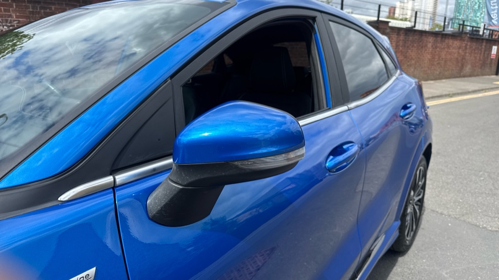 Ford Puma 1.0 EcoBoost Hybrid mHEV ST-Line Vignale 5dr Petrol Hatchback - Image 37