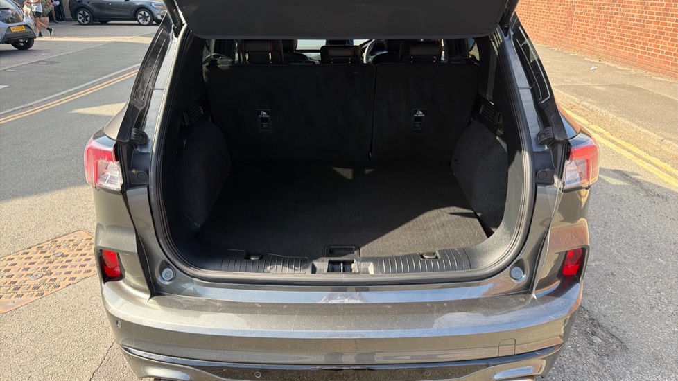 Ford Kuga 1.5 EcoBlue ST-Line First Edition 5dr Auto Diesel Estate - Image 4