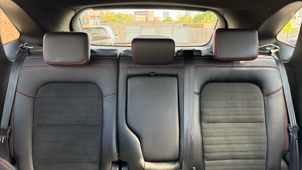 Ford Kuga 1.5 EcoBlue ST-Line First Edition 5dr Auto Diesel Estate - Image 15