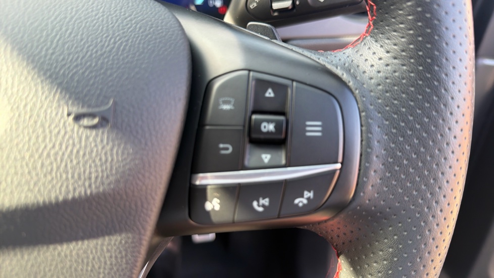 Ford Kuga 1.5 EcoBlue ST-Line First Edition 5dr Auto Diesel Estate - Image 26