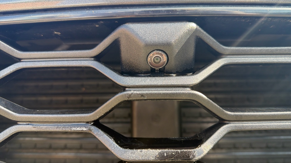 Ford Kuga 1.5 EcoBlue ST-Line First Edition 5dr Auto Diesel Estate - Image 33