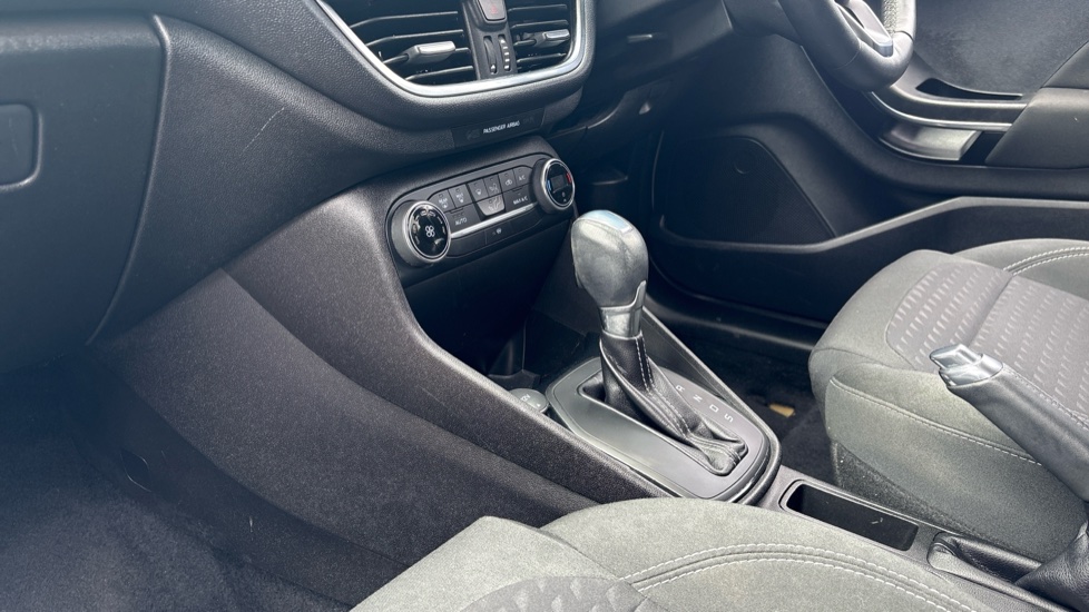 Ford Fiesta 1.0 EcoBoost Titanium 5dr Auto Petrol Hatchback - Image 13