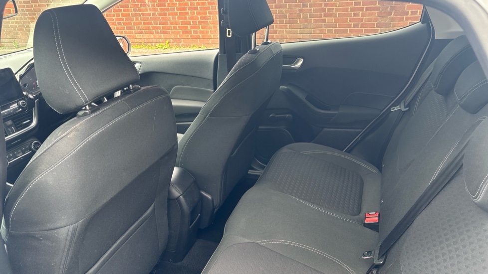 Ford Fiesta 1.0 EcoBoost Titanium 5dr Auto Petrol Hatchback - Image 16