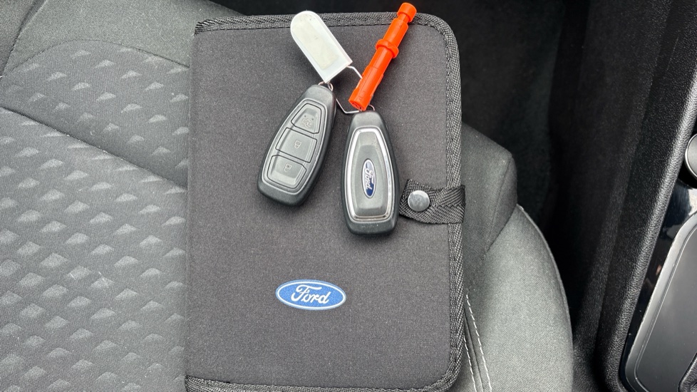 Ford Fiesta 1.0 EcoBoost Titanium 5dr Auto Petrol Hatchback - Image 19