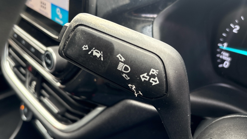 Ford Fiesta 1.0 EcoBoost Titanium 5dr Auto Petrol Hatchback - Image 27
