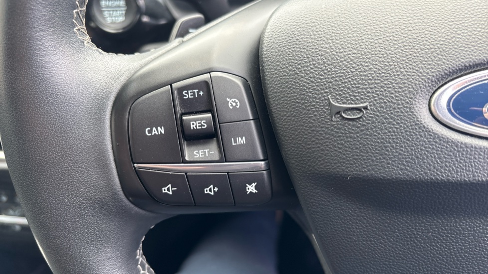 Ford Fiesta 1.0 EcoBoost Titanium 5dr Auto Petrol Hatchback - Image 28