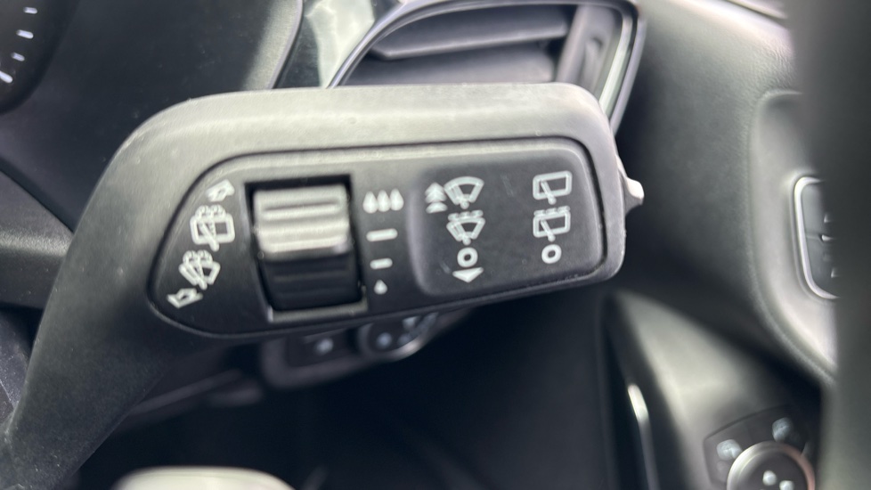 Ford Fiesta 1.0 EcoBoost Titanium 5dr Auto Petrol Hatchback - Image 30
