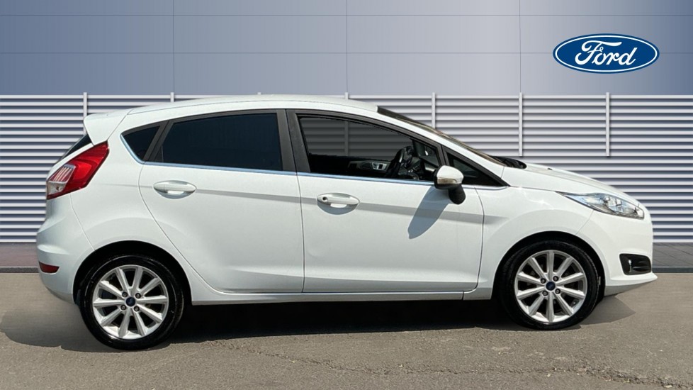 Ford Fiesta 1.0 EcoBoost 125 Titanium 5dr Petrol Hatchback - Image 5