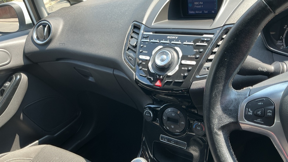 Ford Fiesta 1.0 EcoBoost 125 Titanium 5dr Petrol Hatchback - Image 14
