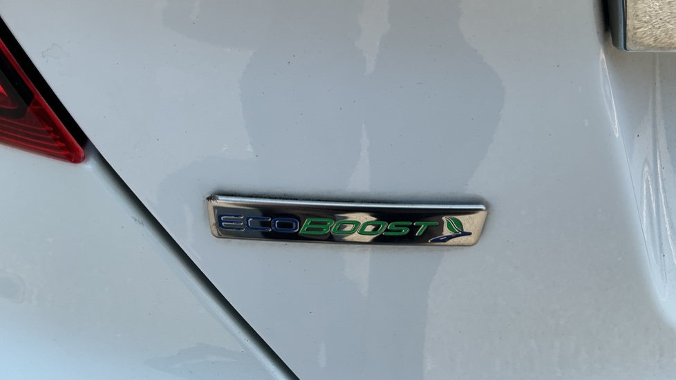 Ford Fiesta 1.0 EcoBoost 125 Titanium 5dr Petrol Hatchback - Image 32