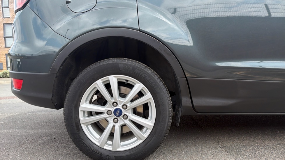 Ford Kuga 1.5 EcoBoost 182 Zetec 5dr Auto Petrol Estate - Image 7