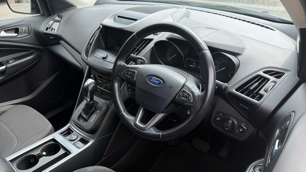 Ford Kuga 1.5 EcoBoost 182 Zetec 5dr Auto Petrol Estate - Image 11