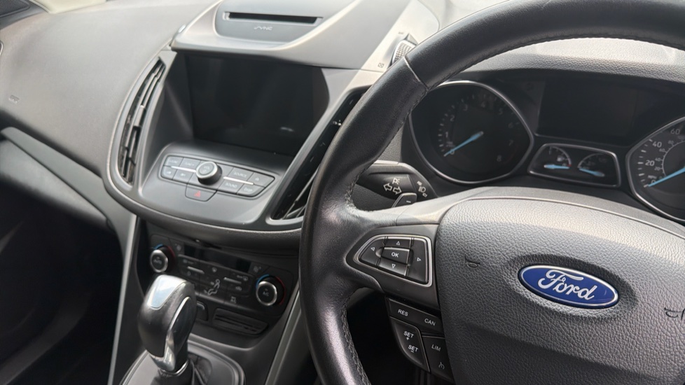 Ford Kuga 1.5 EcoBoost 182 Zetec 5dr Auto Petrol Estate - Image 14