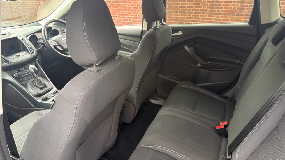 Ford Kuga 1.5 EcoBoost 182 Zetec 5dr Auto Petrol Estate - Image 16