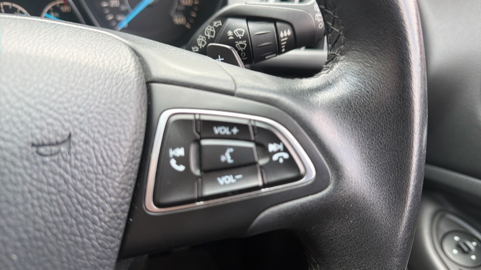 Ford Kuga 1.5 EcoBoost 182 Zetec 5dr Auto Petrol Estate - Image 29