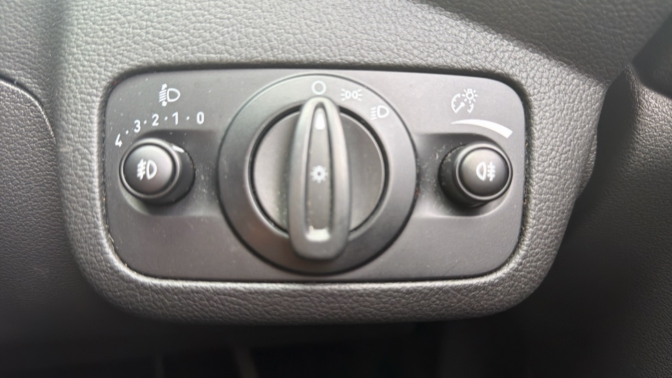 Ford Kuga 1.5 EcoBoost 182 Zetec 5dr Auto Petrol Estate - Image 31